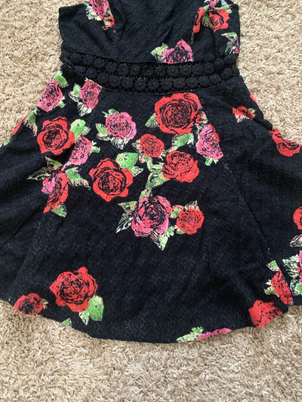 Free People Women’s Black Lace Rose Floral Mini Sleeveless Skater Dress Size 8 - Picture 6 of 12